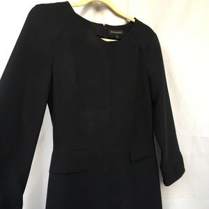 Black dress Banana Republic size 6 knee length